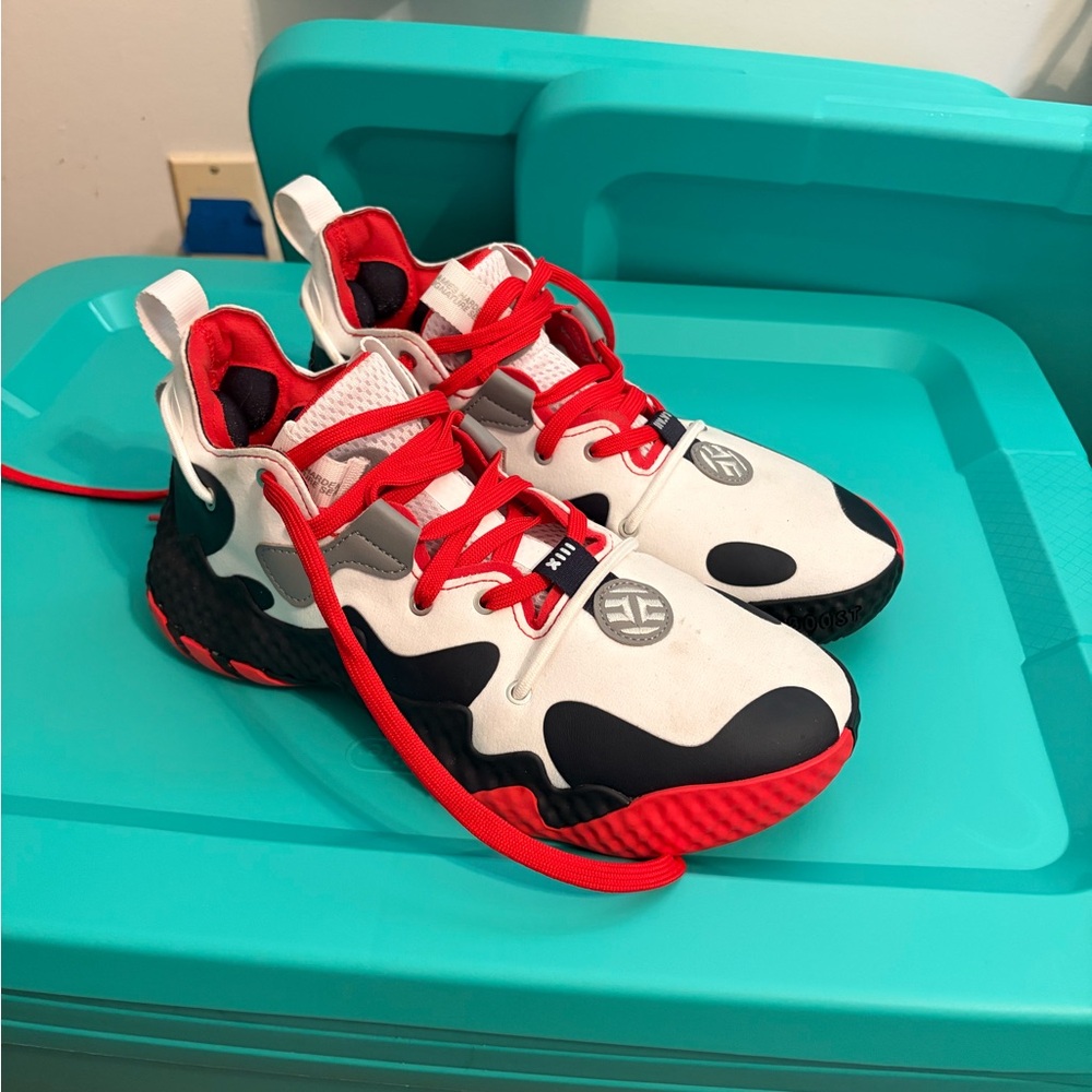 Adidas Harden Vol. 6 - White Vivid Red